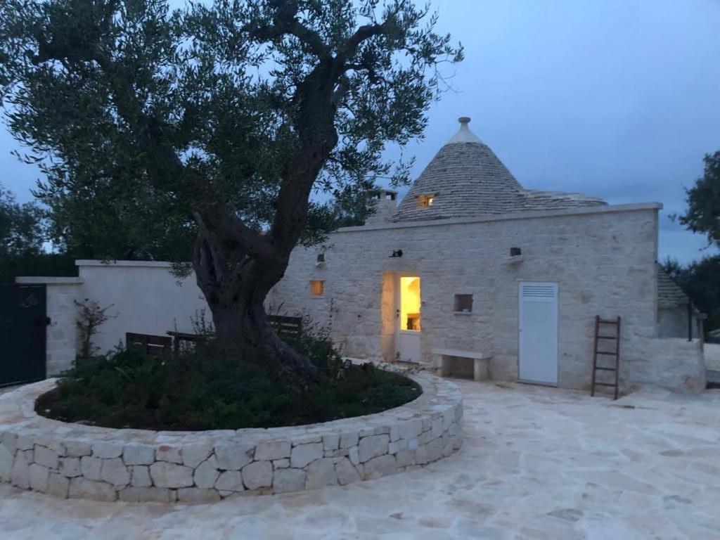 Ferienwohnung Trullo Dell' Edera Con Piscina Privata Alberobello Exterior foto
